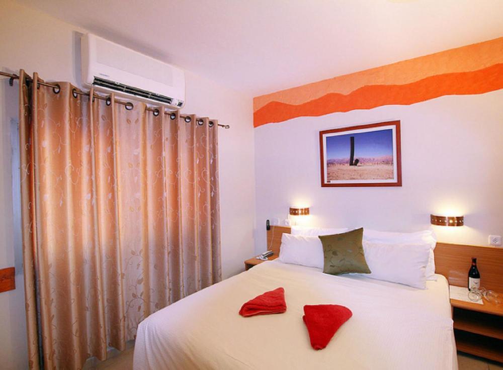 Eilot Kibbutz Country Lodging Eilat Exterior foto