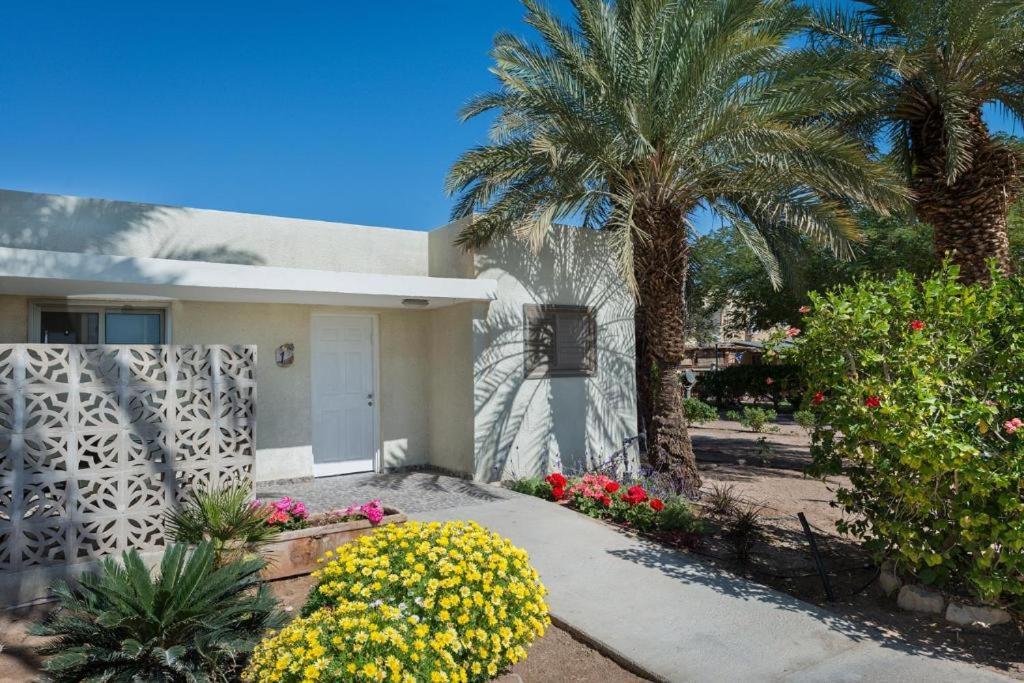 Eilot Kibbutz Country Lodging Eilat Exterior foto